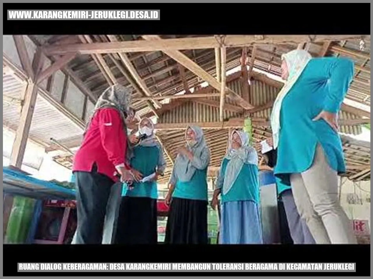 Ruang Dialog Keberagaman: Desa Karangkemiri Membangun Toleransi Beragama di Kecamatan Jeruklegi
